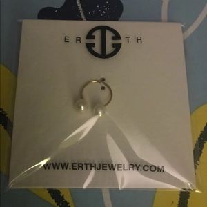 Brand New Erth Tu Y Yo Ring